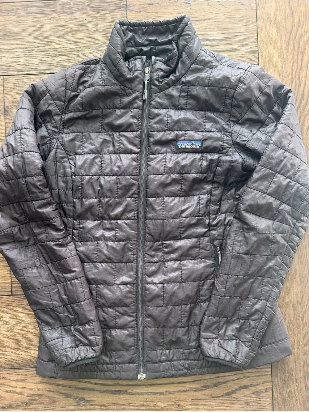 Patagonia Women's Nano Puff Full Zip Jacket Size Small Black